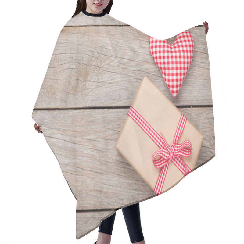 Personality  Valentines Day Toy Heart And Gift Box Hair Cutting Cape