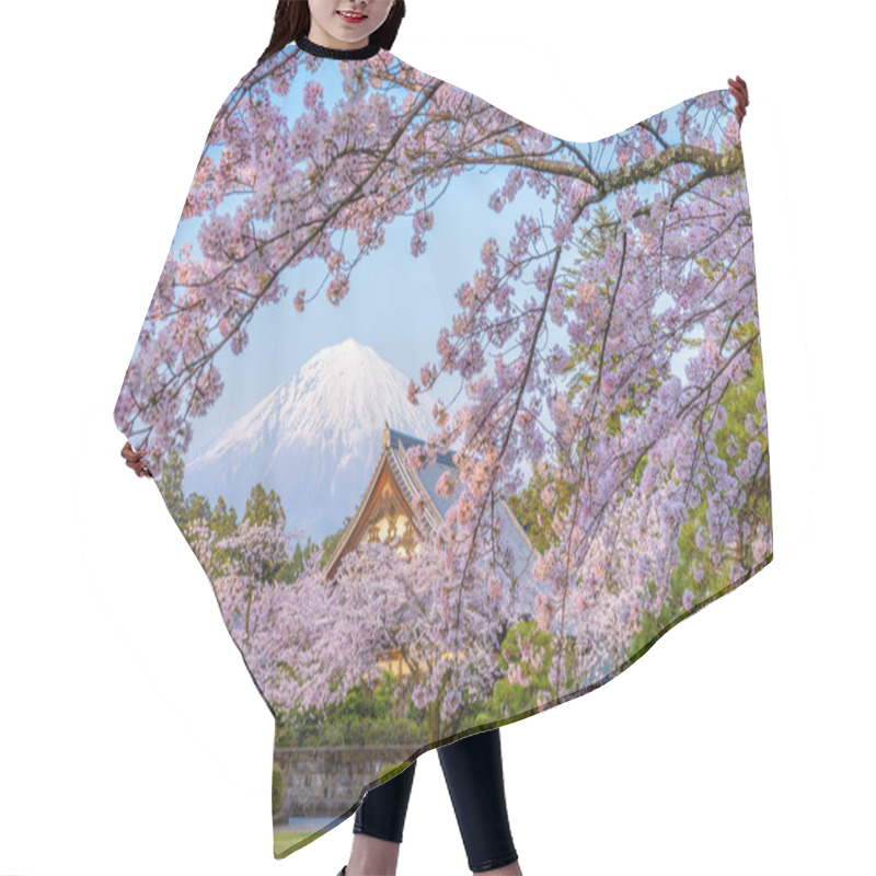 Personality  Spring In Japan Hair Cutting Cape