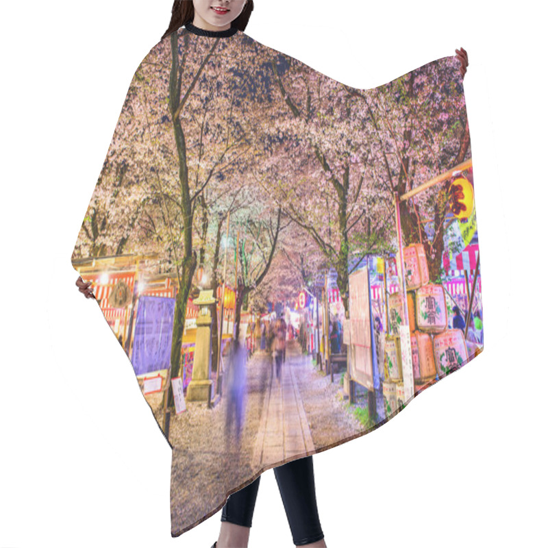 Personality  Hirano Shrine Spring Festival Hair Cutting Cape