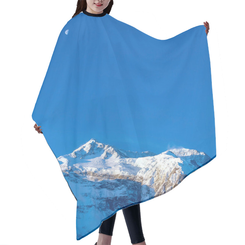 Personality  Snow Capped Mountains. Hair Cutting Cape