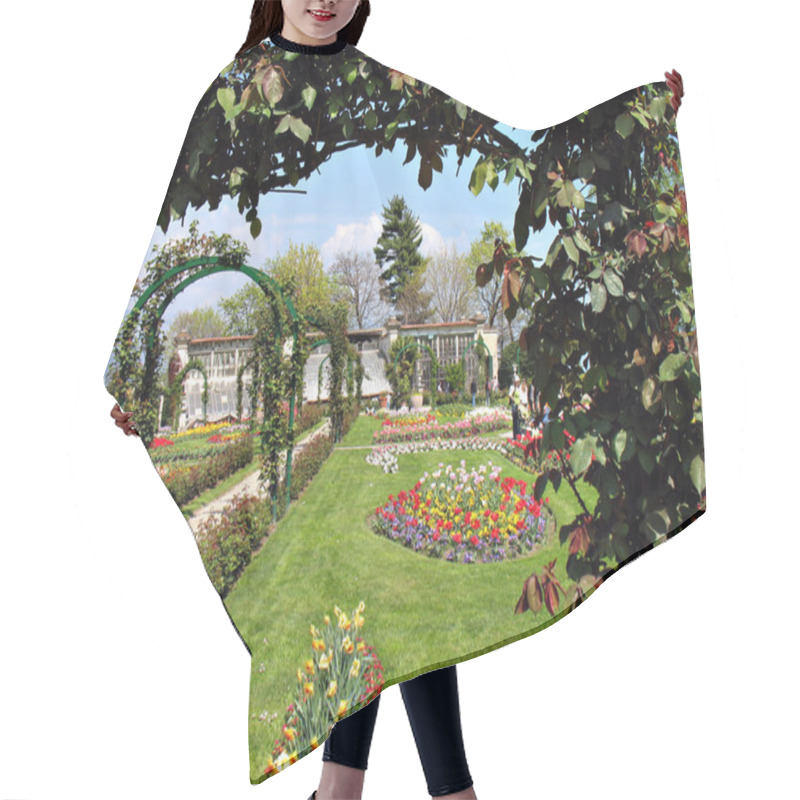 Personality  Lake Garden Hair Cutting Cape