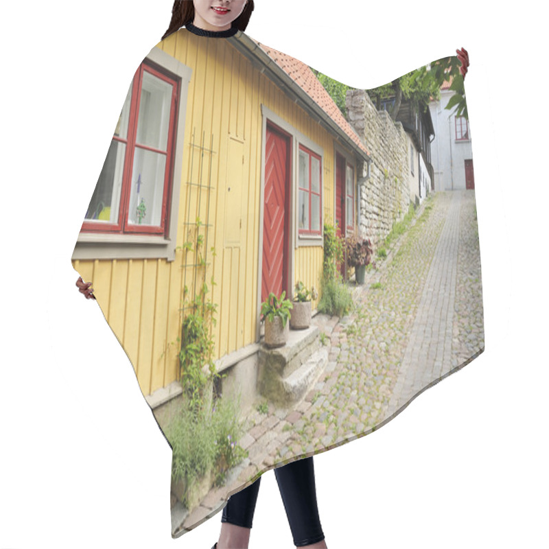 Personality  Visby Hair Cutting Cape