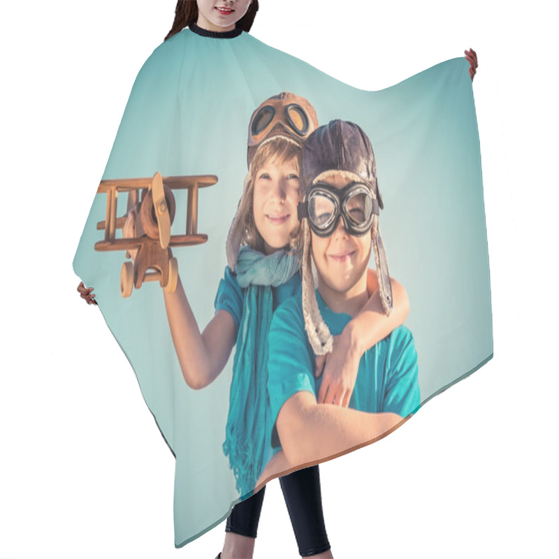 Personality  Happy Children Playing With Toy Airplane Hair Cutting Cape