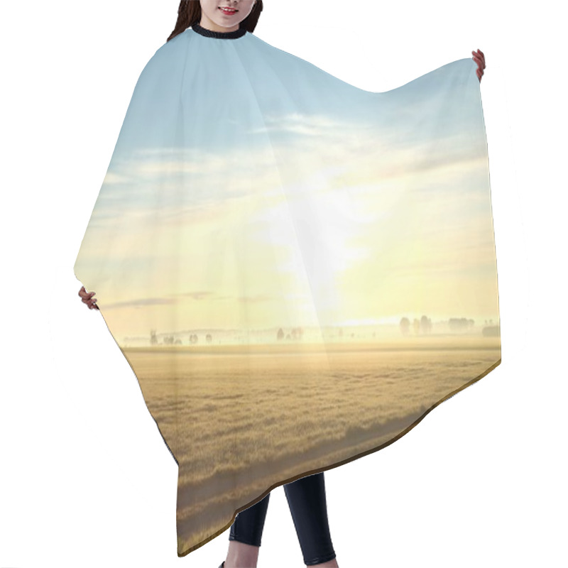 Personality  Rape Field Hair Cutting Cape