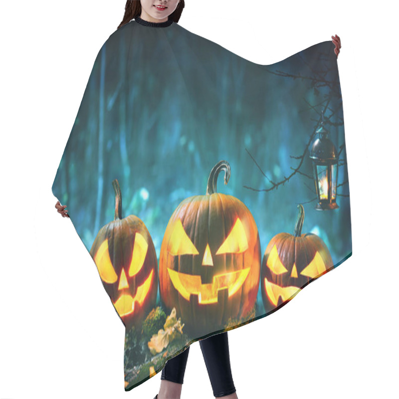 Personality  Halloween Pumpkin Head Jack Lantern With Burning Candles Hair Cutting Cape