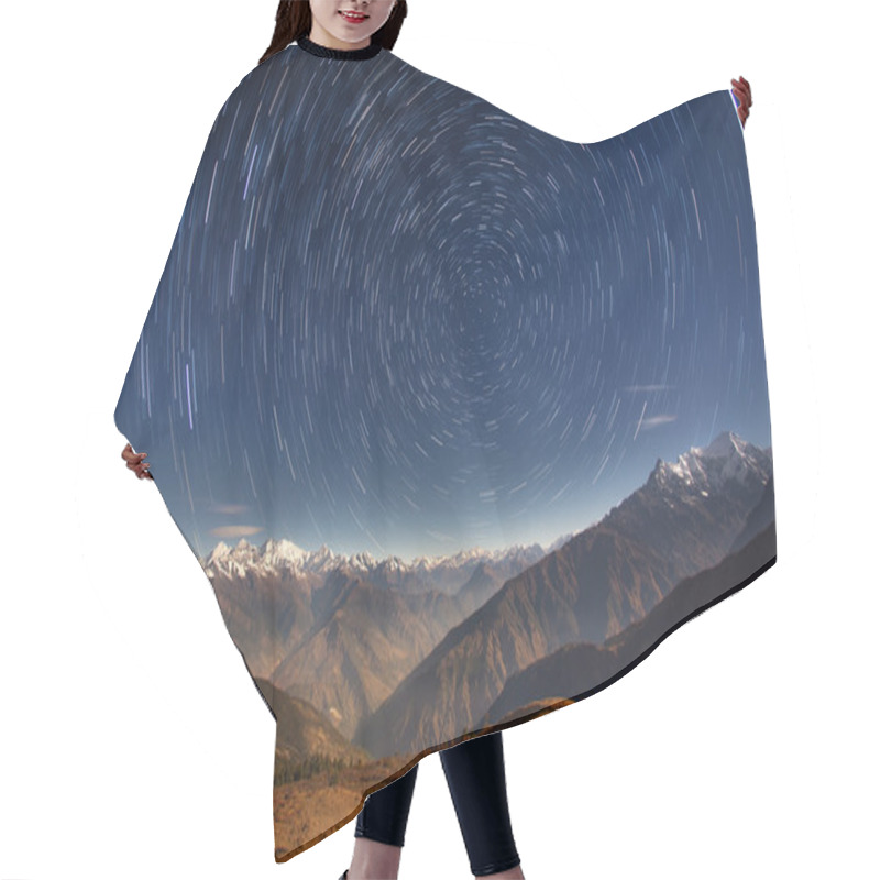 Personality  The Spinning Earth Hair Cutting Cape