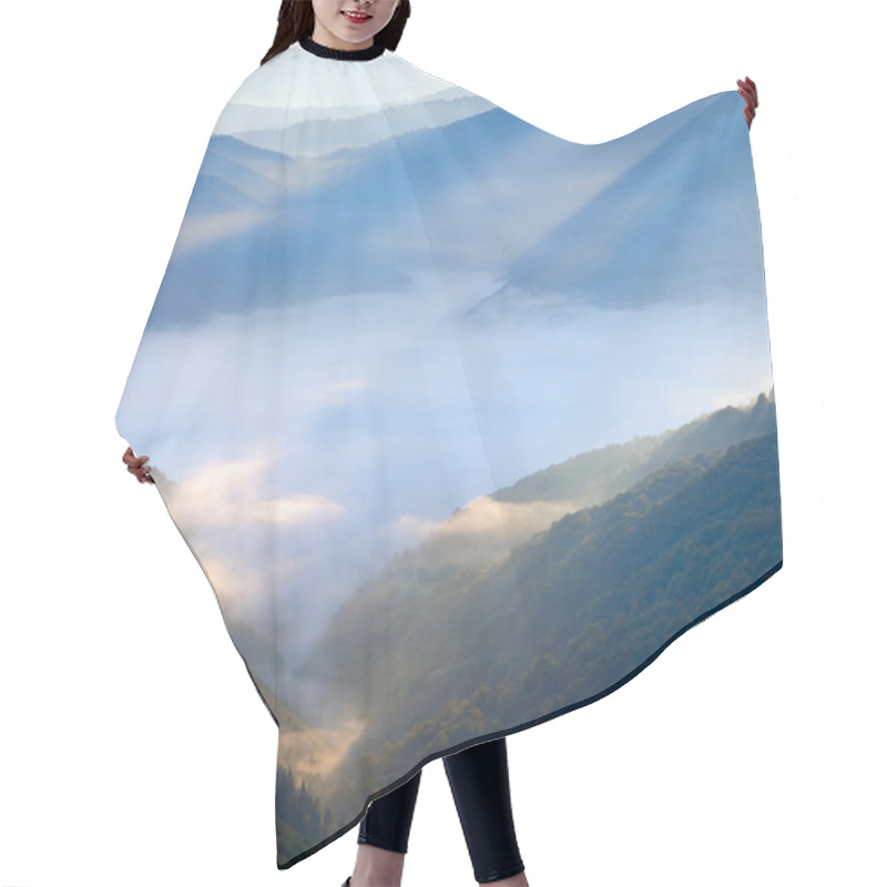 Personality  Mountain Hazy Daybreak Hair Cutting Cape