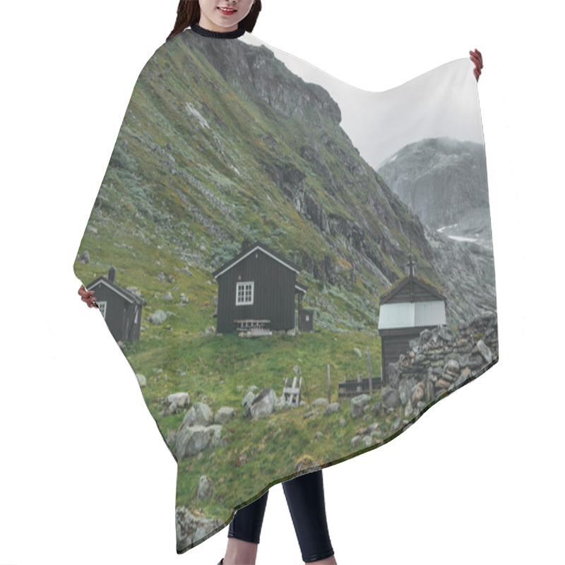 Personality  Rural Houses Hair Cutting Cape