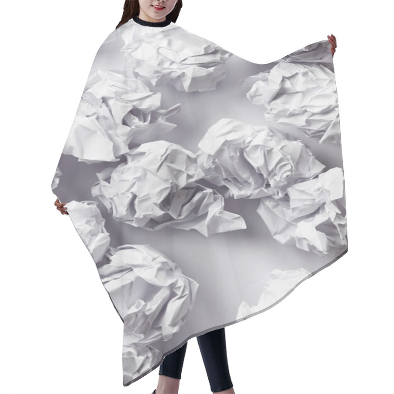 Personality  Crumpled Paper Balls Hair Cutting Cape