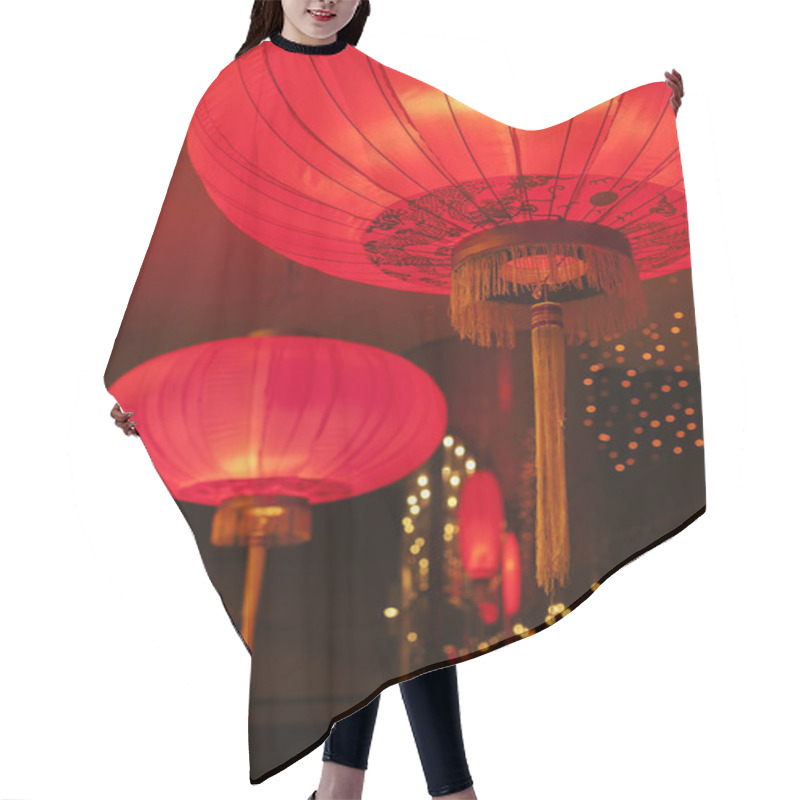 Personality  Red Chinese Lantern  Background  Wallpaper Close Up Hair Cutting Cape