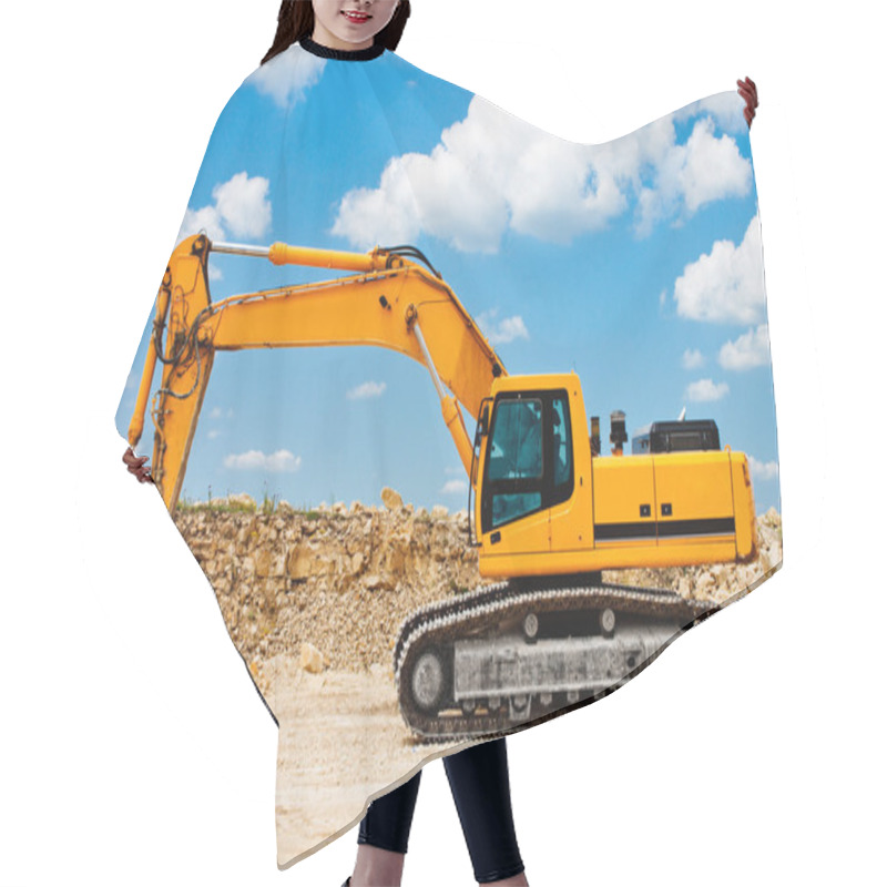 Personality  Yellow Excavator At Construction Site Hair Cutting Cape