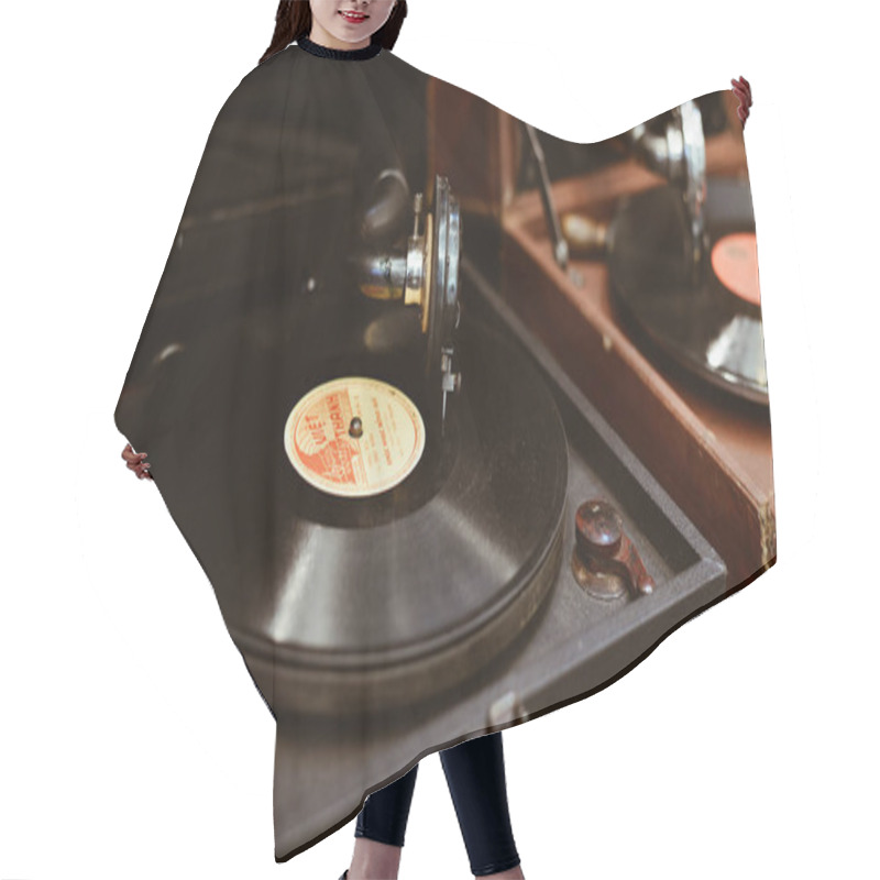 Personality  Turntable Vinyl Record Player For Sale  Hair Cutting Cape