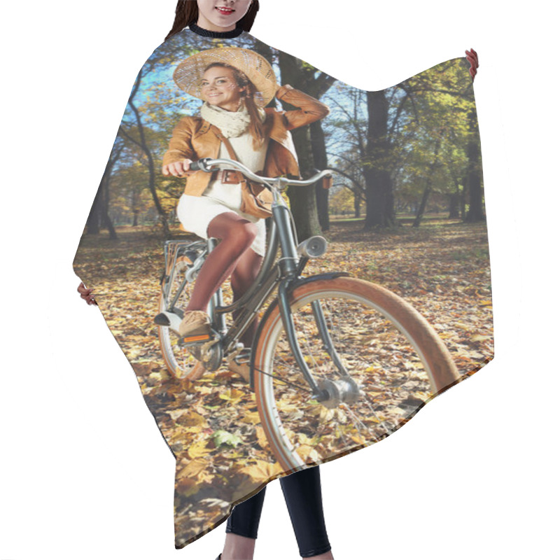 Personality  Fall Bike Trip Hair Cutting Cape