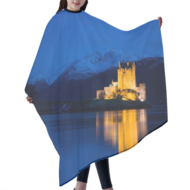 Personality  Eilean Donan Castle, Scotland Hair Cutting Cape