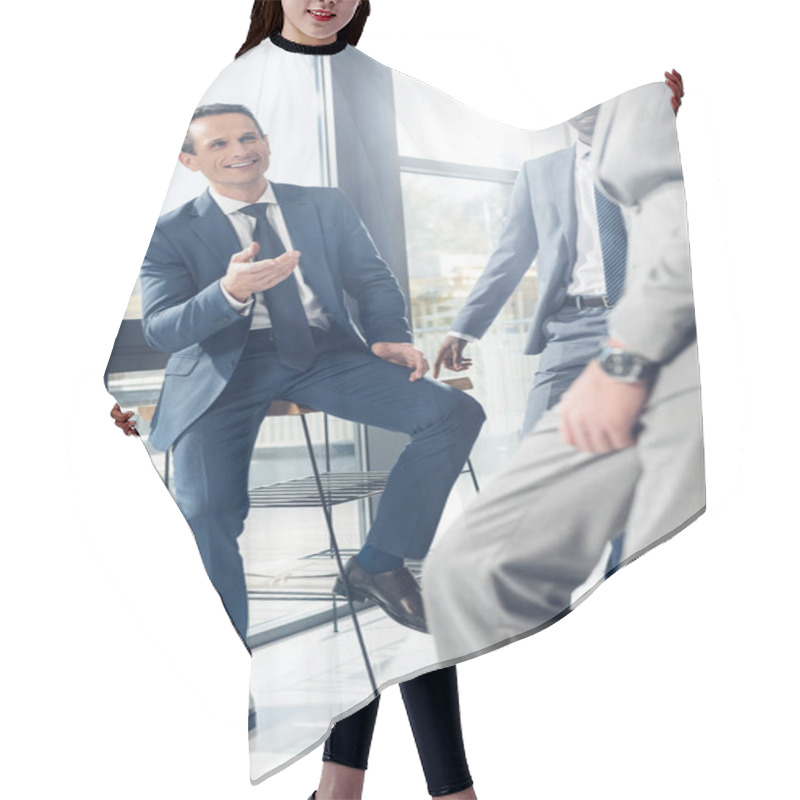 Personality  Businessmen Hair Cutting Cape