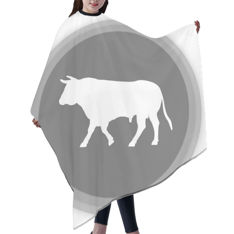 Personality  A Bull In A Grey Panel Hair Cutting Cape