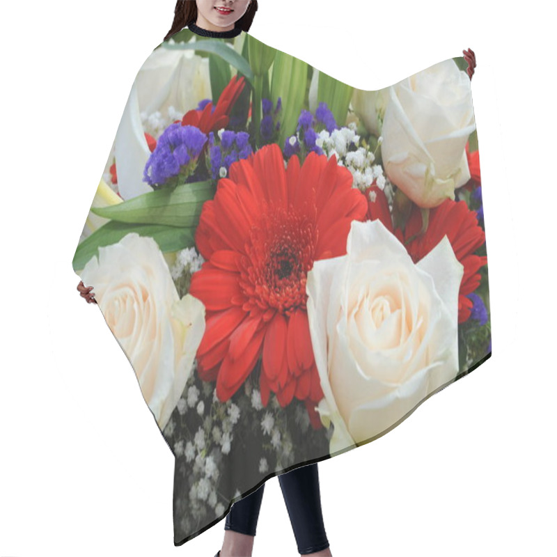 Personality  View Of Beautiful Spring Flowers Hair Cutting Cape