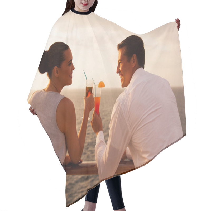 Personality  Couple Toasting With Cocktails Hair Cutting Cape