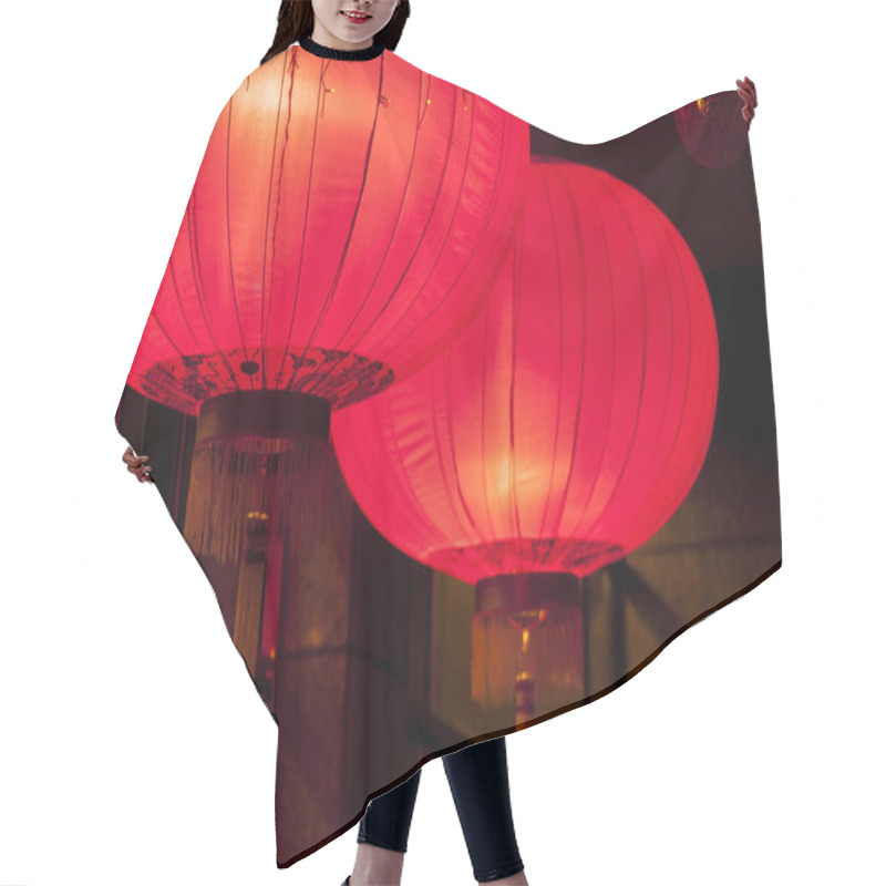 Personality  Red Chinese Lantern  Background  Wallpaper Close Up Hair Cutting Cape