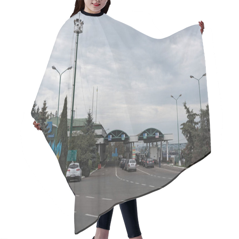 Personality  Ukrainian-Polish Border Crossing Shehyni-Medyka Hair Cutting Cape