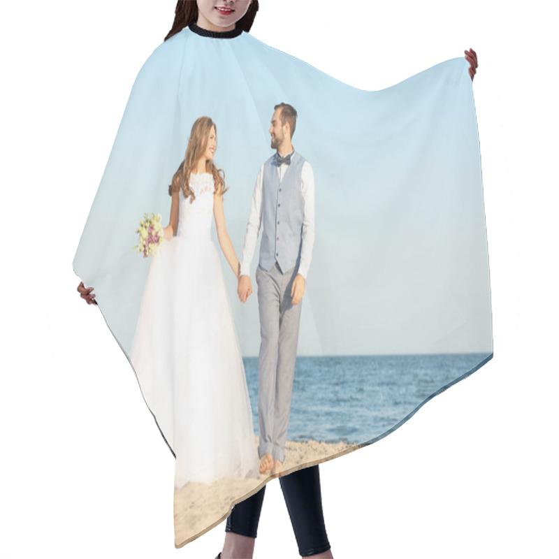 Personality  Happy Wedding Couple Hair Cutting Cape