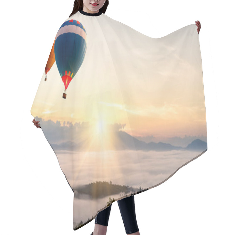 Personality  Hot Air Balloon Over Sea Of Mist Hair Cutting Cape