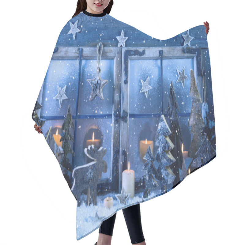 Personality  Outdoor Christmas Window Decoration In Blue With Wood And Candle Hair Cutting Cape