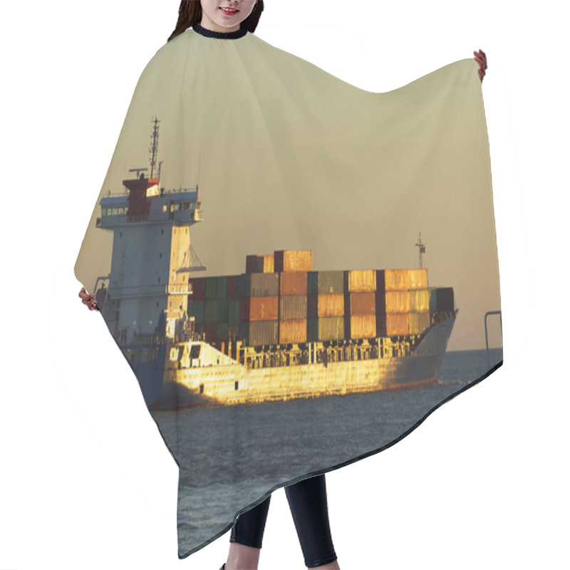 Personality  Huge Container Cargo Ship Hair Cutting Cape