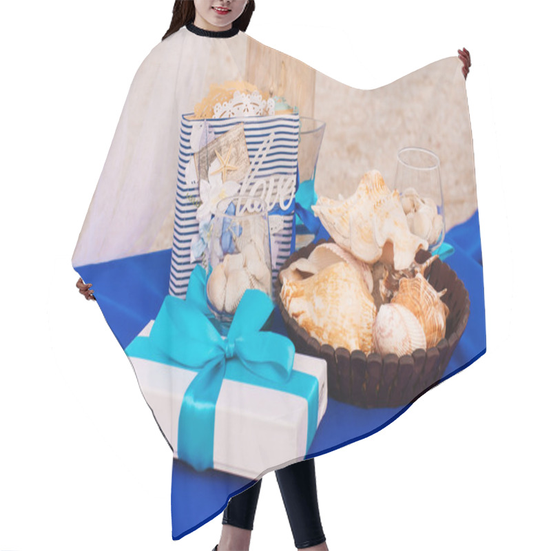 Personality  Decoration On The Marine Theme With Seashells Hair Cutting Cape