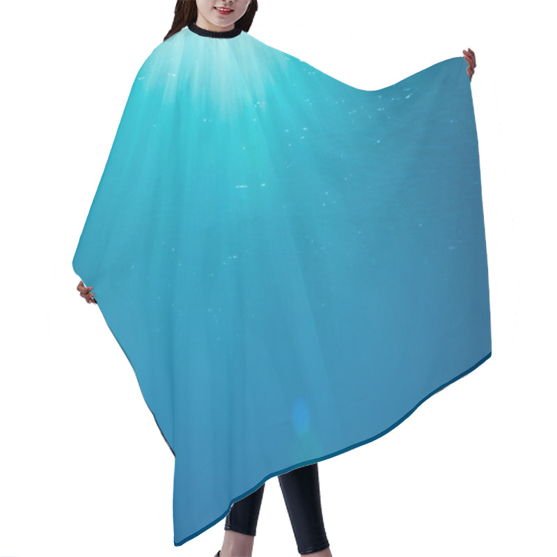 Personality  Background With Sunbeams Underwater Hair Cutting Cape