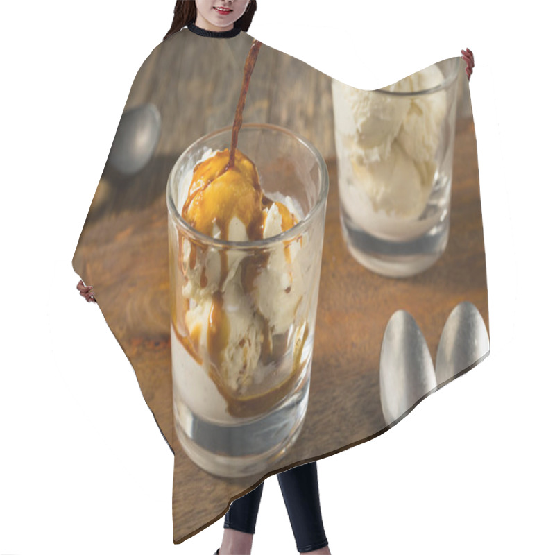 Personality  Frozen Sweet Affogato Coffee Dessert With Ice Cream And Espresso Hair Cutting Cape