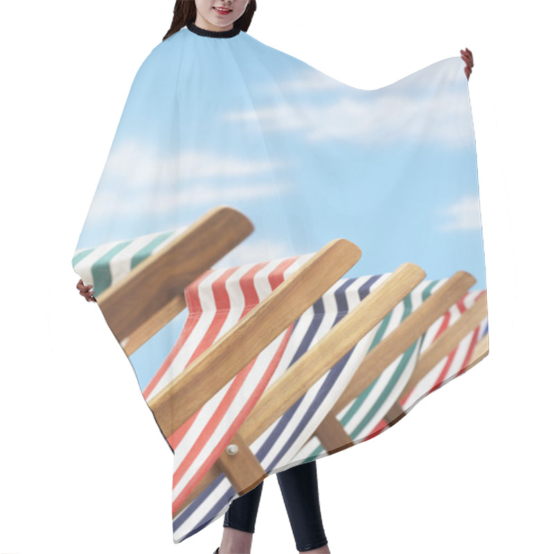 Personality  Folding Deck Chairs On Beach Hair Cutting Cape