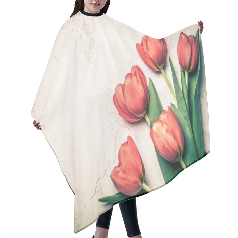 Personality  Fresh Red Tulips Hair Cutting Cape