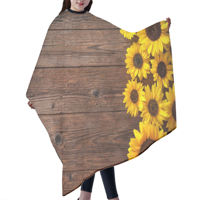 Personality  Sunflowers On Wooden Background Hair Cutting Cape