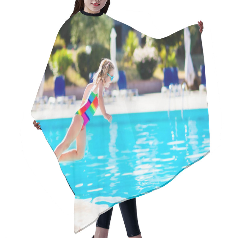 Personality  Child In Swimming Pool On Summer Vacation Hair Cutting Cape