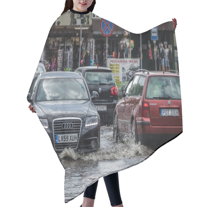 Personality  Cars On A Flooded Street Hair Cutting Cape