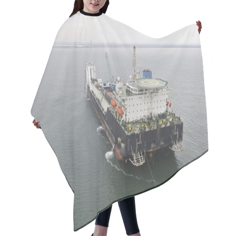 Personality  The Cargo Ship With The Crane Hair Cutting Cape