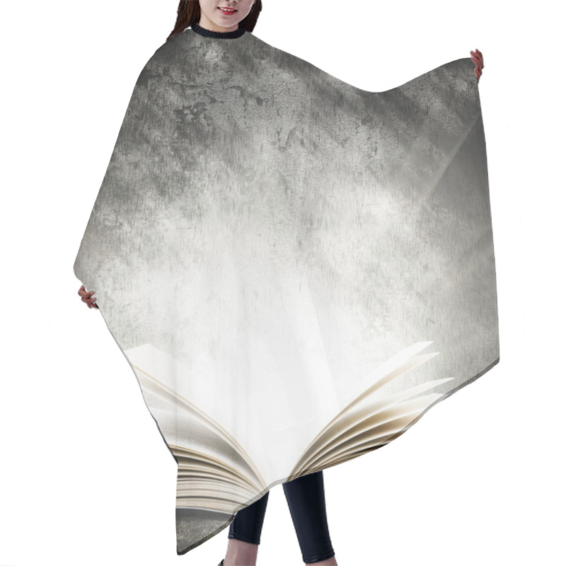 Personality  Book Hair Cutting Cape