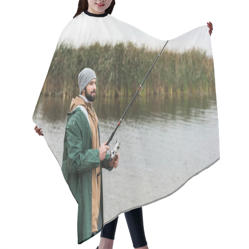 Personality  Man Fishing On Lake Hair Cutting Cape