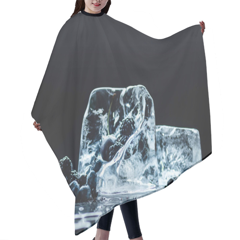 Personality  Frozen Fruits In Ice Cubes Hair Cutting Cape