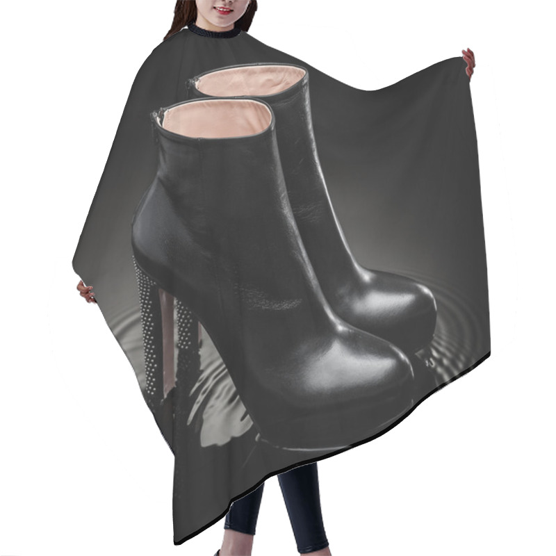 Personality  Black Female High Heel Boots Standing In Water Hair Cutting Cape