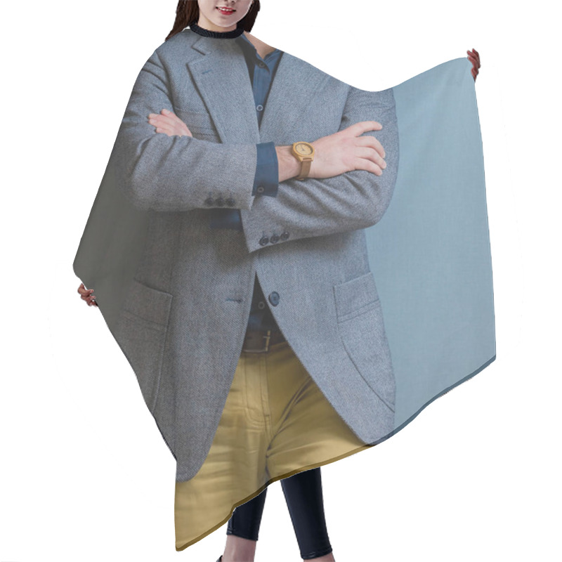 Personality  Cropped Head Man Standing In A Smart Suit  Hair Cutting Cape