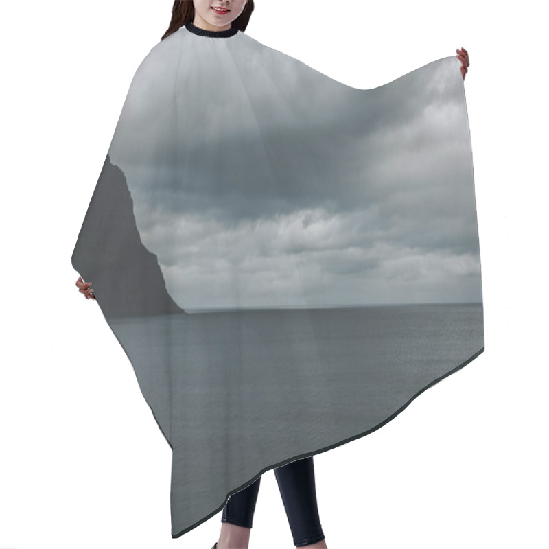 Personality  Stormy Hair Cutting Cape