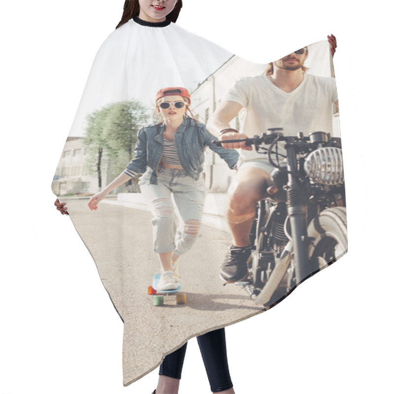 Personality  Young People Skateboarding Together On Road Hair Cutting Cape