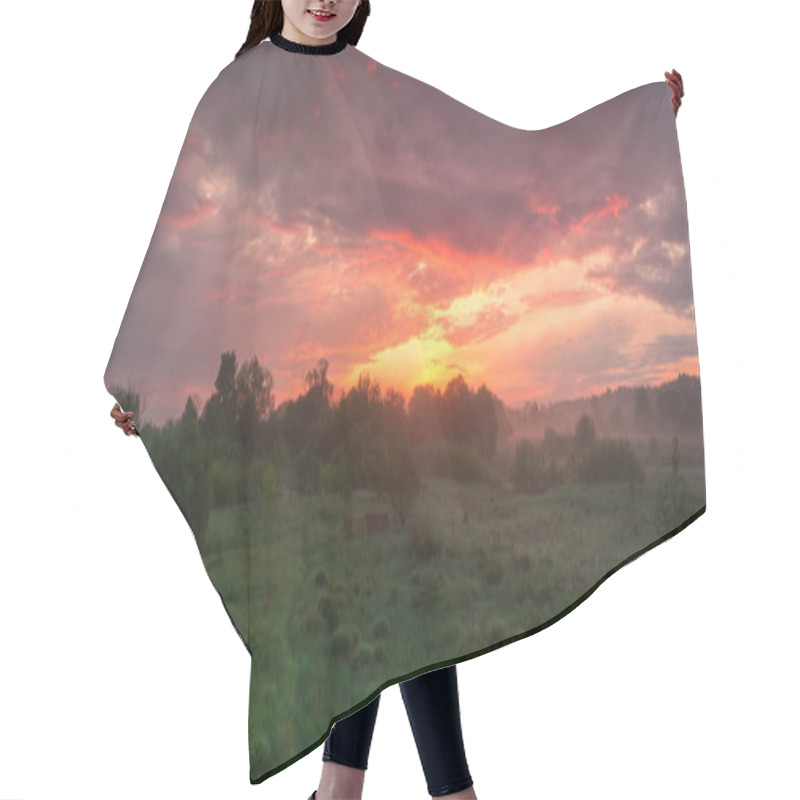 Personality  Foggy Morning Landscape Hair Cutting Cape