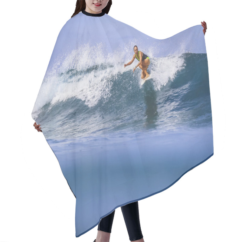 Personality  Surfer Girl On Amazing Blue Wave Hair Cutting Cape