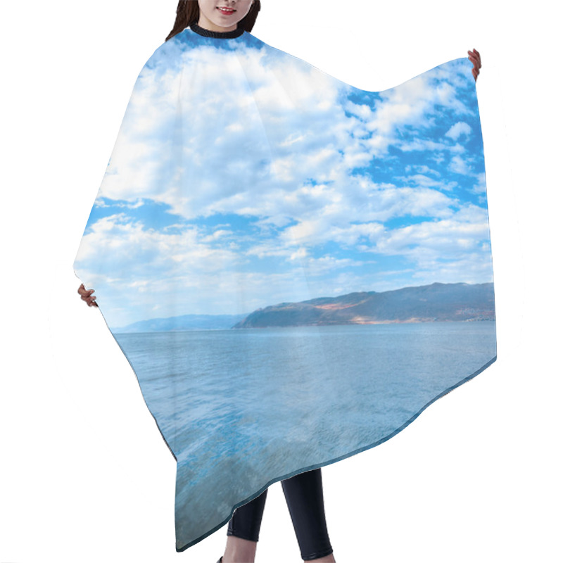 Personality  Lake Hair Cutting Cape