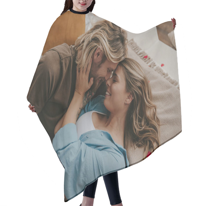 Personality  Young Loving Couple Embracing And Kissing While Lying In Bed Surrounded With Red Heart Shape Balloons Hair Cutting Cape