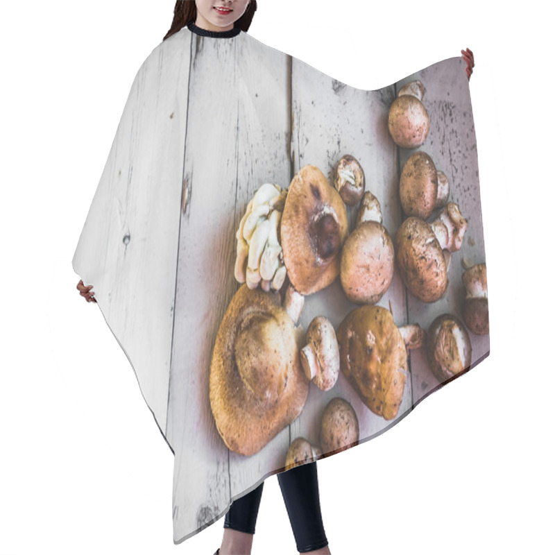 Personality  Wild Mushrooms Hair Cutting Cape