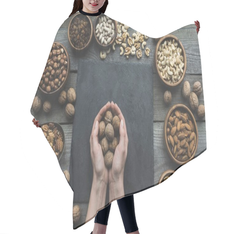 Personality  Walnuts In Hands Hair Cutting Cape